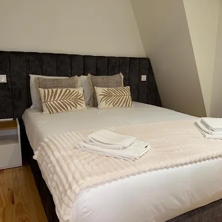 Jardins De Cedofeita By Soul *